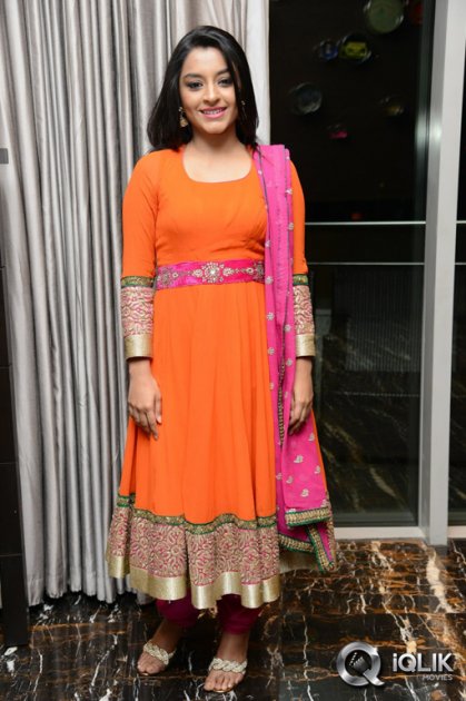 Alisha-Baig-at-Basanti-Audio-Release